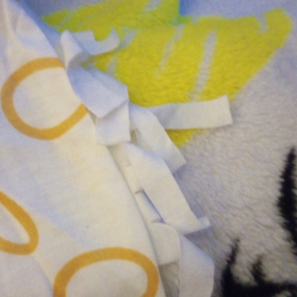 Jumpsuit with fringes - Picture 3 of 3